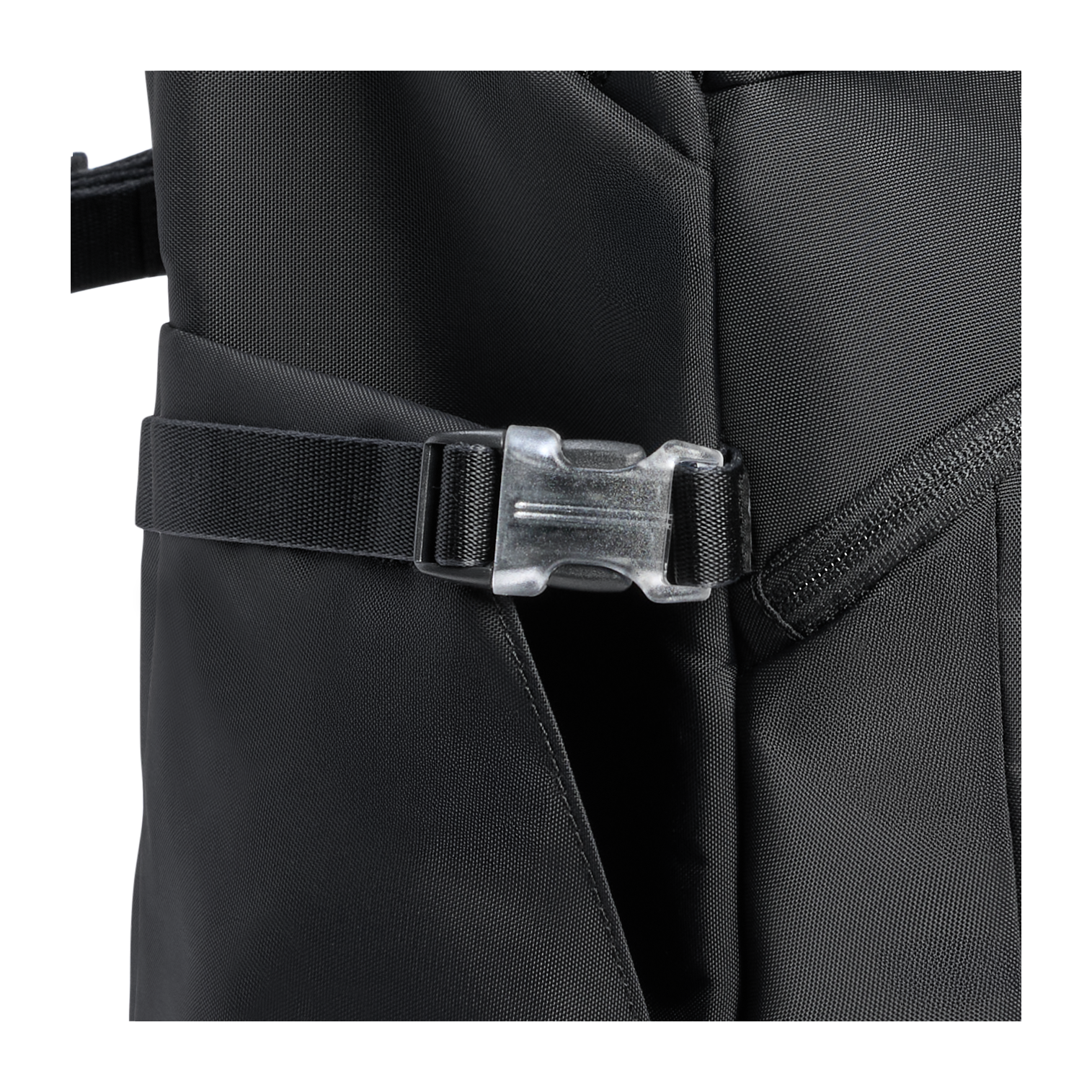 The Vitalize Backpack | 30.9 Qt - Image 12