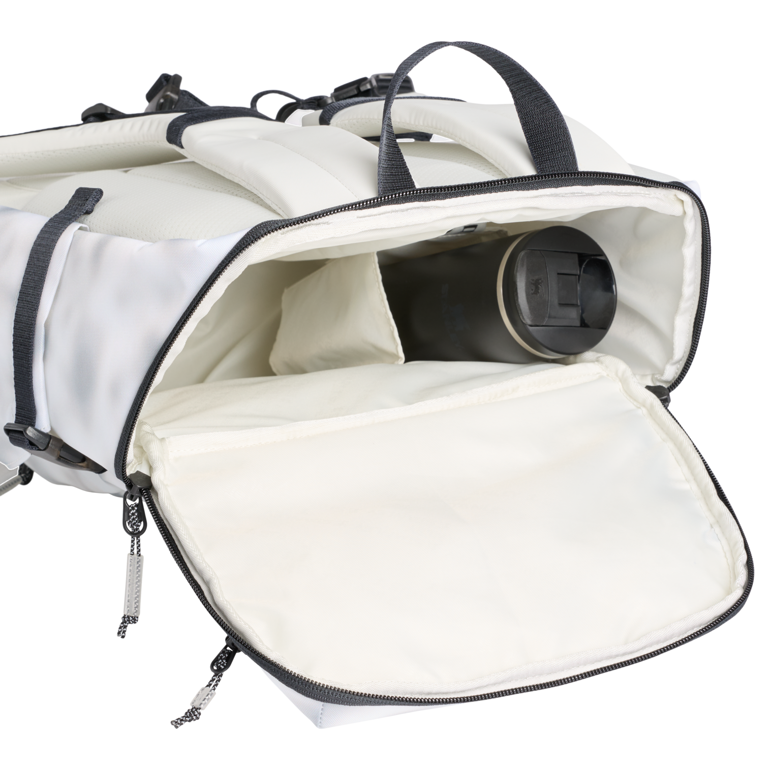 The Vitalize Backpack | 30.9 Qt - Image 51
